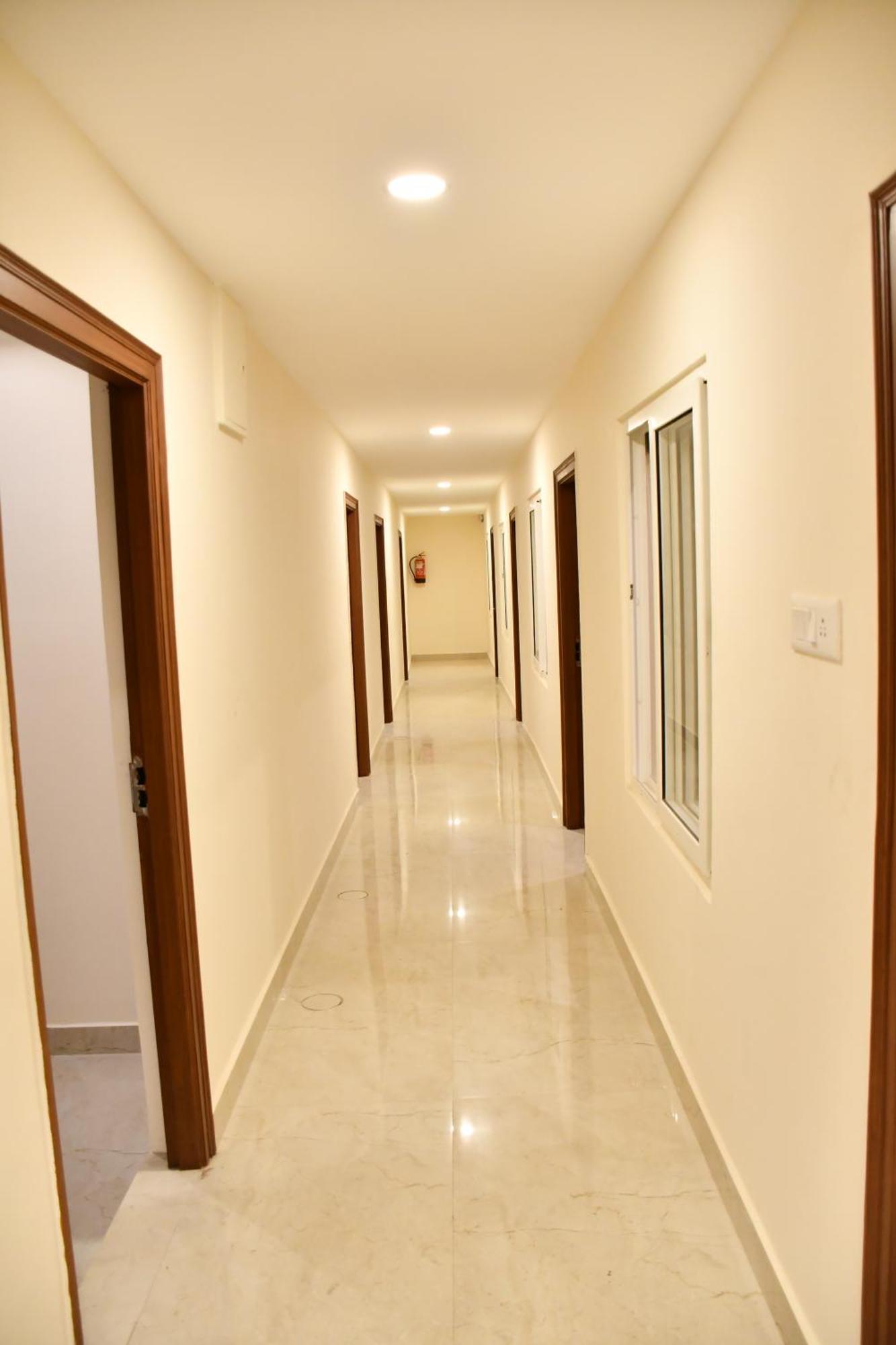 Hotel Dhruv Elite And Banquets à Haïdarabad Extérieur photo
